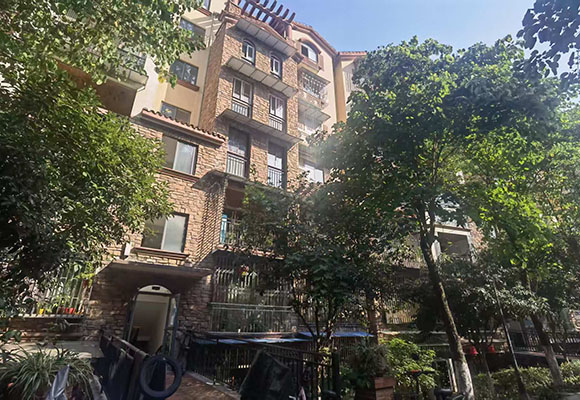 蓝田御景湾8套住房和3套营业房第一次拍卖